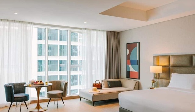 Aura Suites Downtown in Dubai