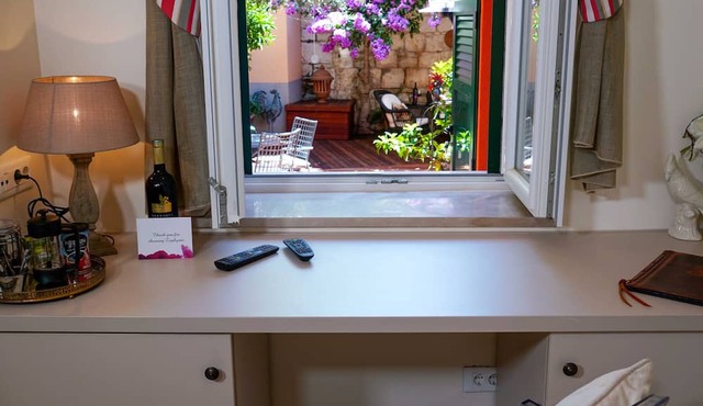 Zephyrus Boutique Accommodation