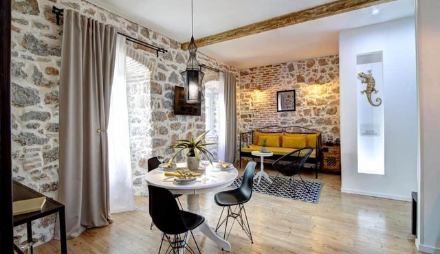 History House Moja Ti 1830