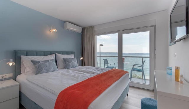Beachfront Apartmants Zanic