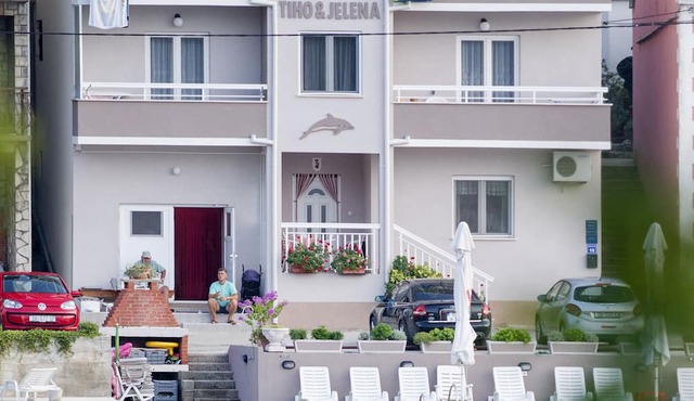 Apartments Tiho & Jelena