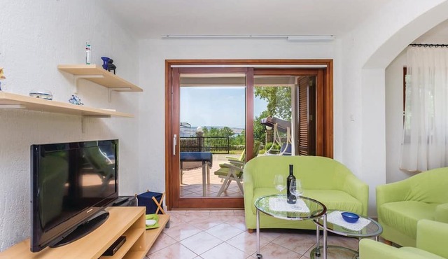 Apartments Paola