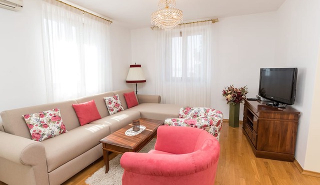 Apartments Villa Castello