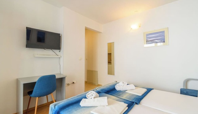 Apartments Vlado in Omisalj