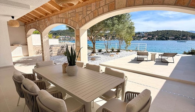Villa Noma – Dream Villa with Private Sea Access