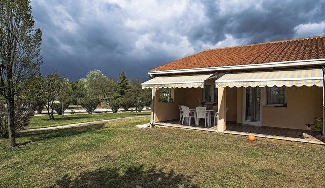Wohnung Comfort Bi Village Resort by Interhome