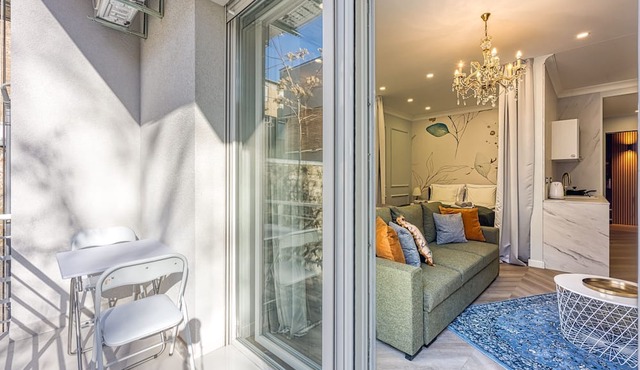 Boutique Downtown Studio with Balcony 3, Zagreb, Croatia