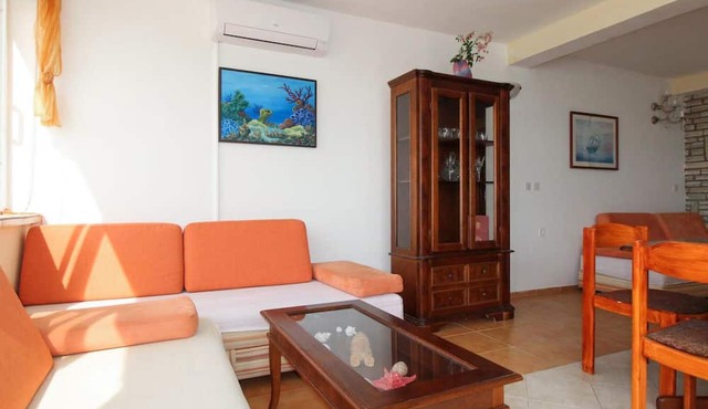 2 bedroom amazing apartment in Milna