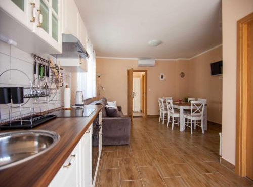 Apartments Slavek - One Bedroom Apartment with Balcony