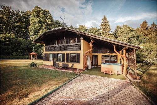 Kopitnik cosy cabin in Hrastnik