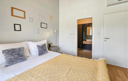 Gorgeous Home In Zminj