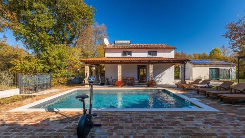 Villa Mio by Villas Guide in Žminj