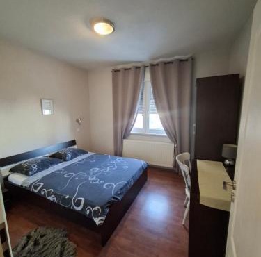 Una apartmani