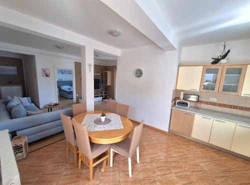 Nikolina Sea View Apartments in Supetarska Draga