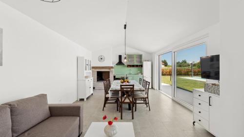 Beautiful Villa Brtonigla with pool in Brtonigla in Brtonigla