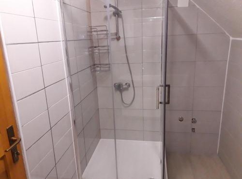 Apartment Mrsinj in Korenica