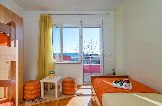 Ferienwohnung Kaštel Sućurac Für Personen 